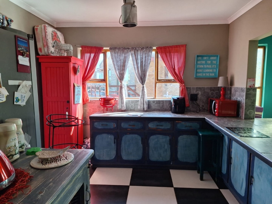4 Bedroom Property for Sale in Aston Bay Eastern Cape